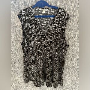 Dana Buchman tank top size XL